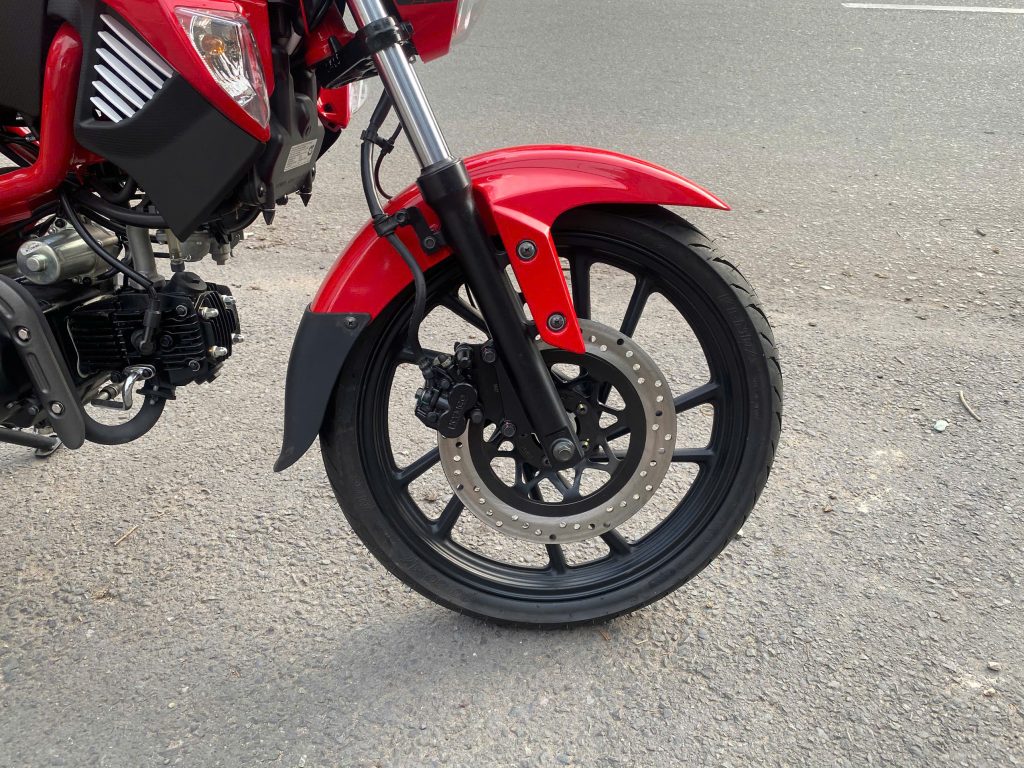 Ngoại hình xe KYMCO K-Pipe 50cc thể thao đầy cuốn hút