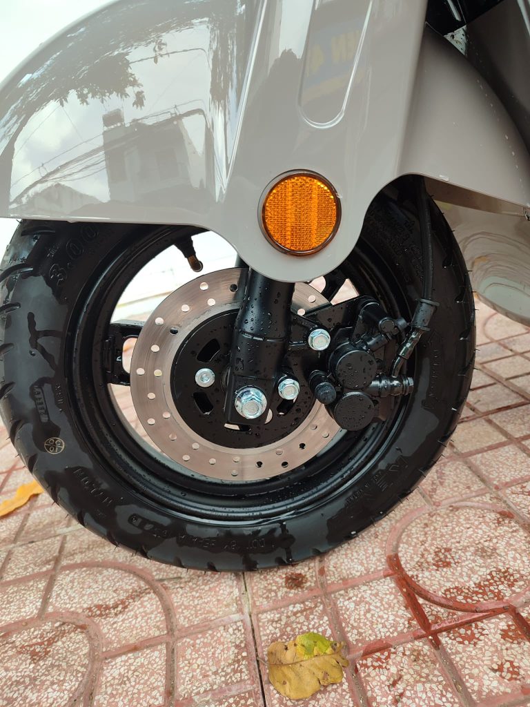 DK Bike V1 vẫn mang lại cảm giác sử dụng chắc chắn và “đáng tiền”