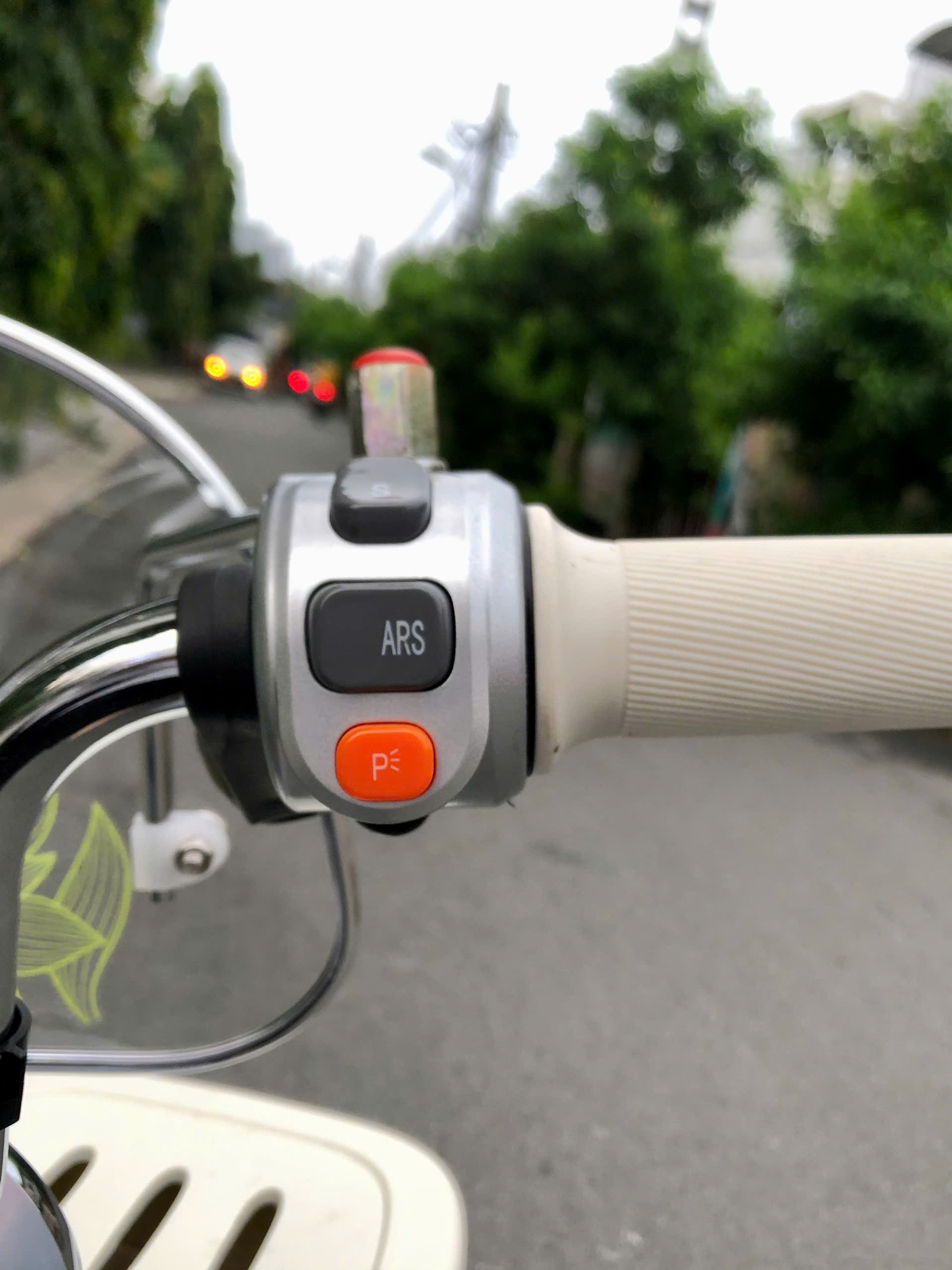 z6801364734841_bba9b759947b841554a10e59cdc6da5c