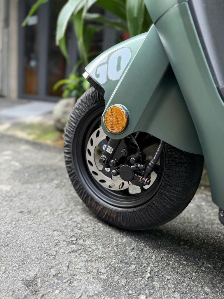 Người dùng đánh giá GR56 là “nhỏ mà có võ