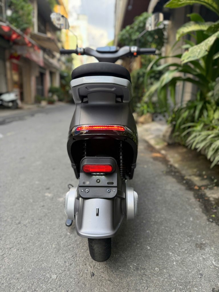 Người dùng đánh giá GR56 là “nhỏ mà có võ”