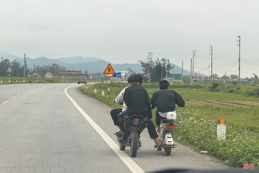 Thể hiện bản thân sai cách, khi đang là học sinh